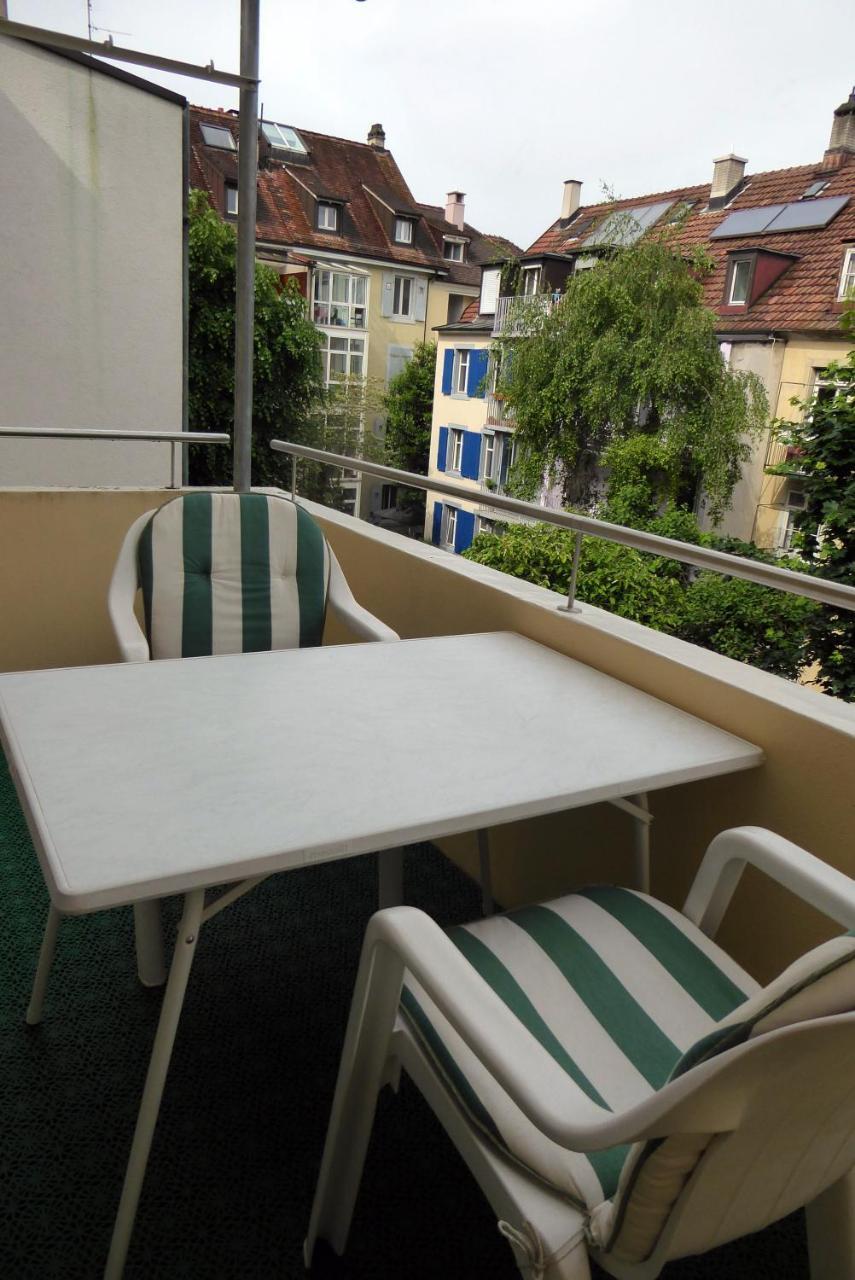 B&B Schlettstadterstrasse Basel Exterior photo